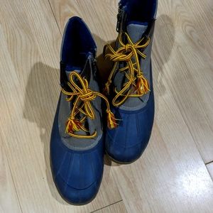 Sperry boots size 11